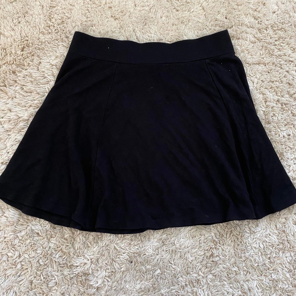 Black flowy skirt